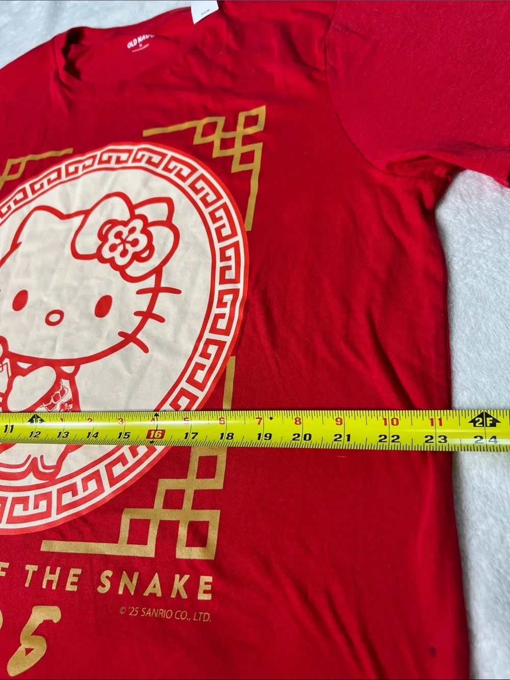 Hello Kitty Year of the Snake Graphic Tee Old Navy XL NWT